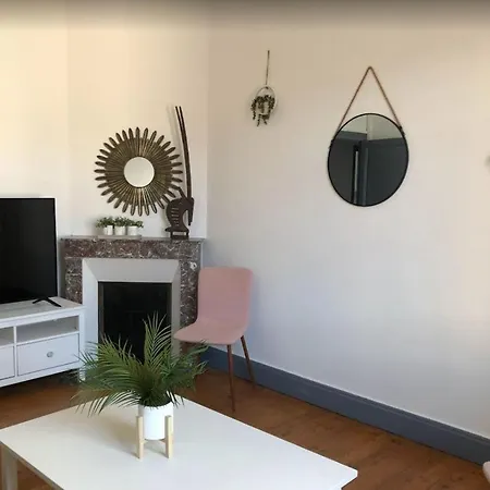 Apartamento Le Joyau Cache - Superbe Equipe Centre Proche Gare Et Thermes - Cures *