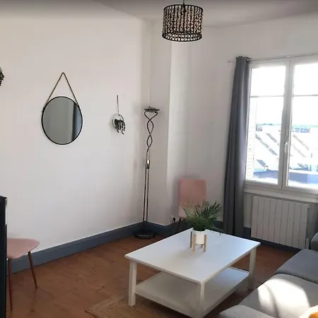 Apartamento Le Joyau Cache - Superbe Equipe Centre Proche Gare Et Thermes - Cures *